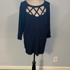 Torrid black lattice chest sweater like new condition.  Size 3